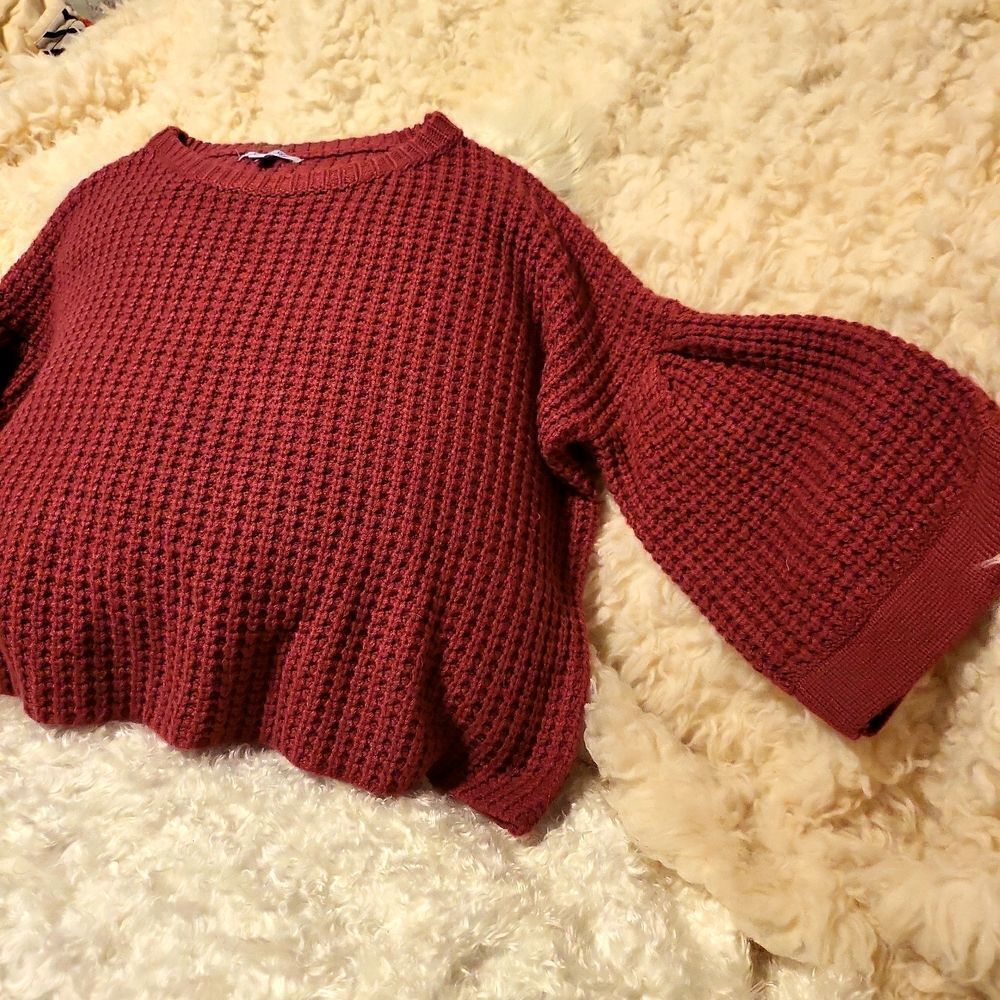 She+sky,size medium, raspberry color,boutique find